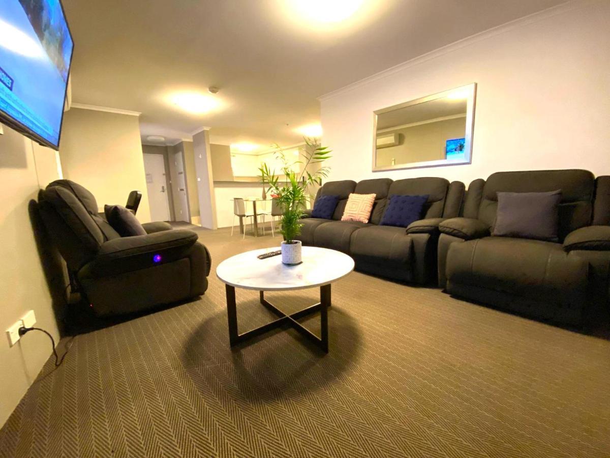 2 Bed 2 Bath Apartment In Braddon, Canberra - Pool, Gym And Free Parking Camberra Exterior foto